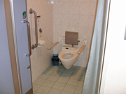 施設内トイレの画像